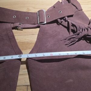 WESTERN EXPRESS Elegant Vintage Suede Leather Fringe Chaps In Rich Plum Color